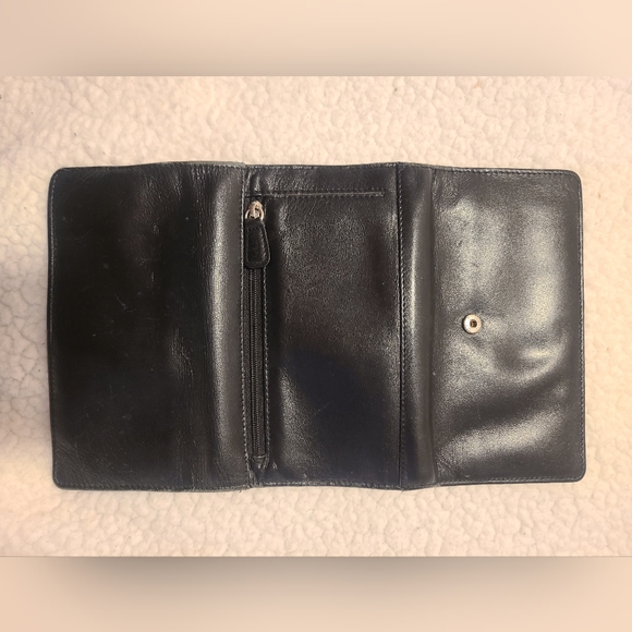 Derek Alexander Leather Wallet - Picture 4 of 4